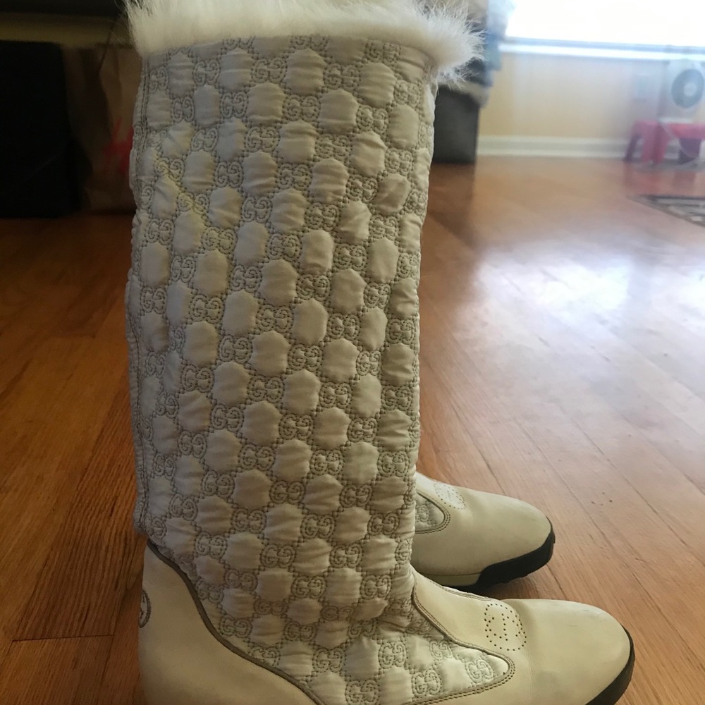 ๐ฏ Authentic GUCCI fur boots - Picture 7 of 16